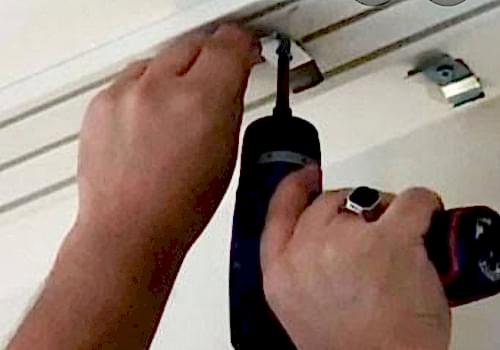 DENİZLİ Stor PerdeTamirat_Korniş Takılması